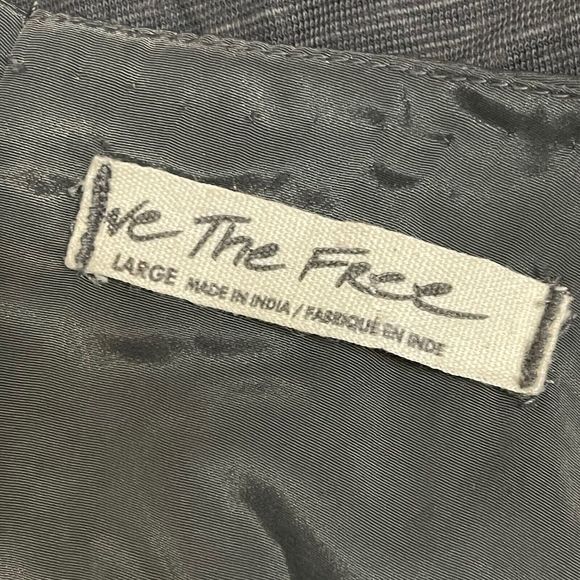 WE THE FREE Jeweled Shirt Women’s Large Gray Studded Eagle Grunge Casual Biker - Picture 6 of 10